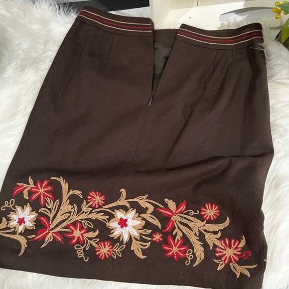 NEW Ann Taylor Loft Wool Classic Tailored Embroidered Floral A-line Skirt 4P - Picture 7 of 14